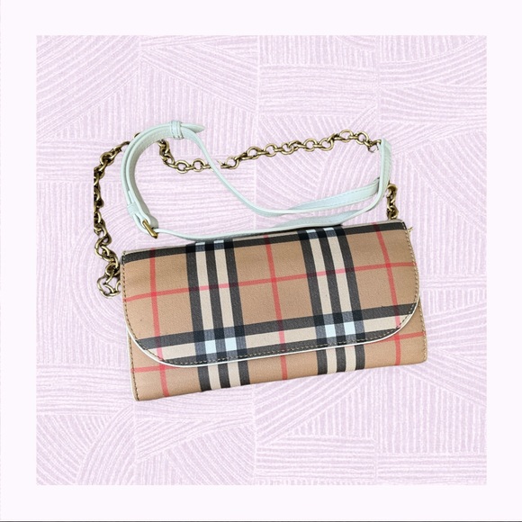 Burberry wallet bag with chain - Picture 2 of 3